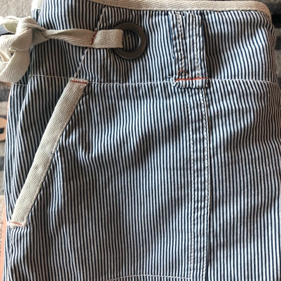 Cutest American Eagle Skirt! - Picture 4 of 4